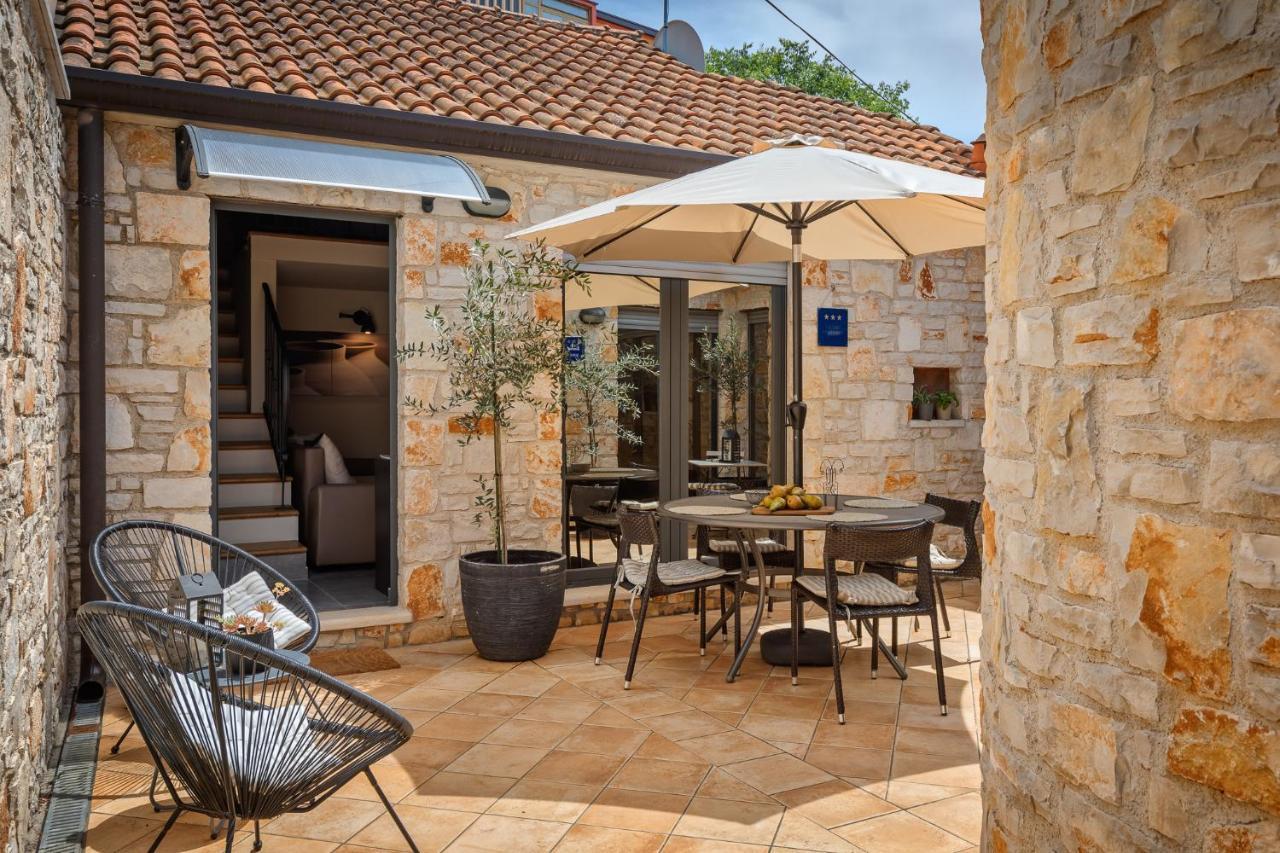 Grota Premium Apartment & Room Poreč Extérieur photo