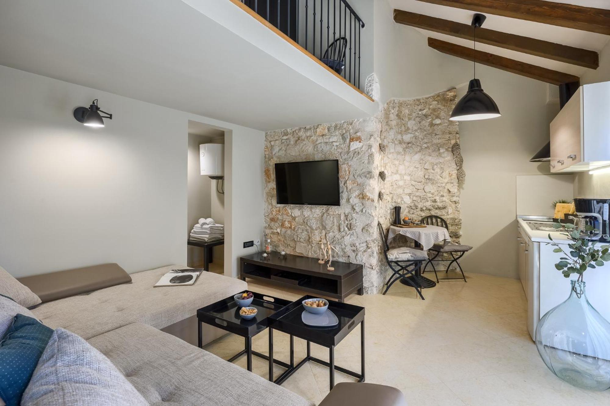 Grota Premium Apartment & Room Poreč Extérieur photo