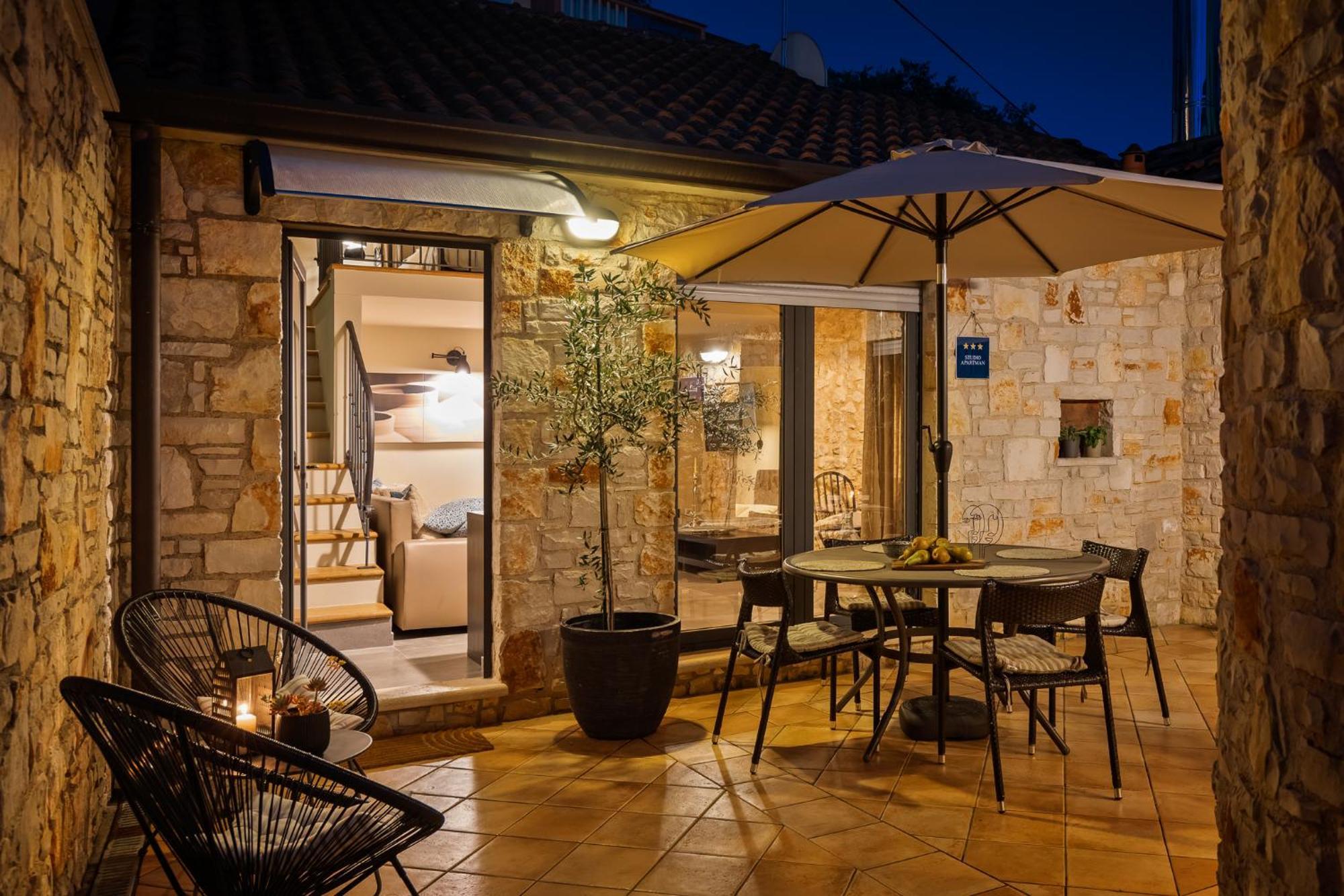 Grota Premium Apartment & Room Poreč Extérieur photo