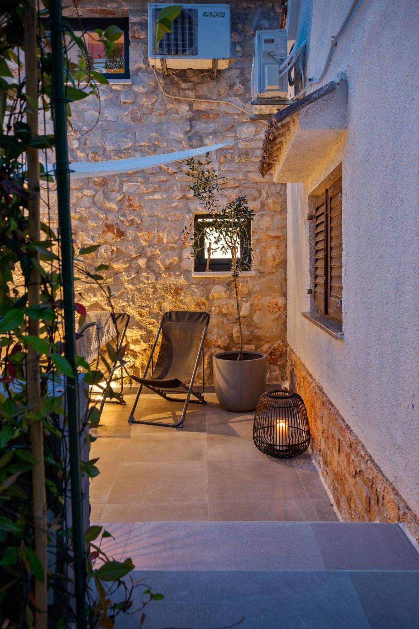 Grota Premium Apartment & Room Poreč Extérieur photo