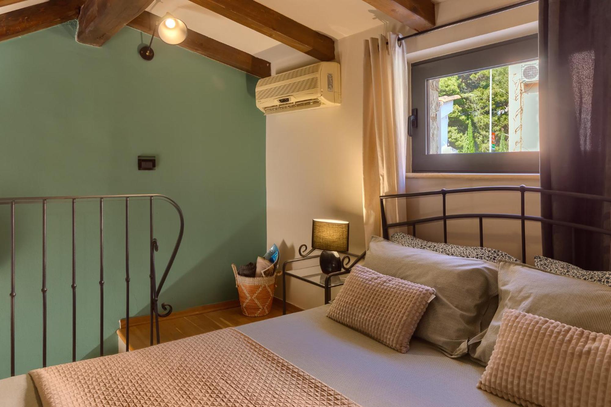 Grota Premium Apartment & Room Poreč Extérieur photo